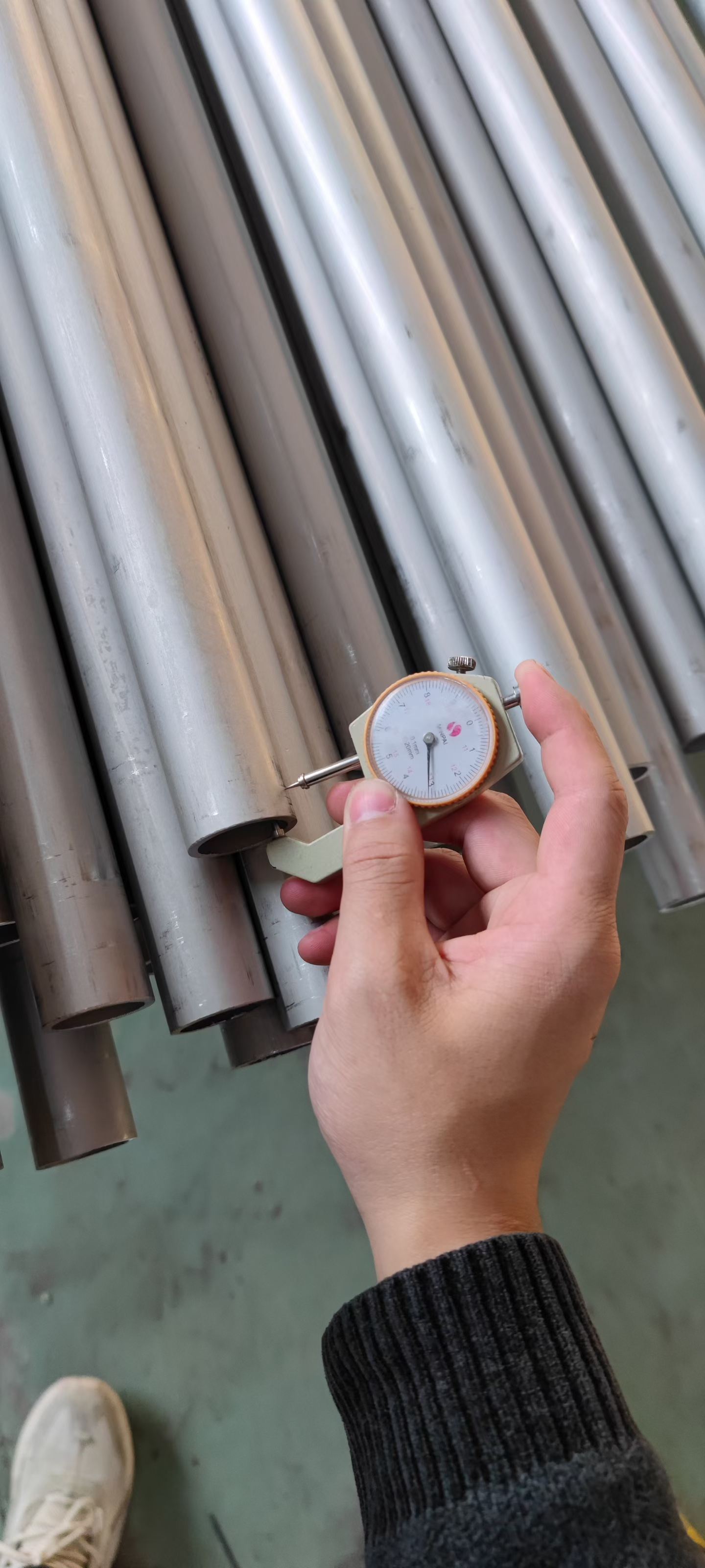 The Role of Stainless Steel Seamless Pipes in Chemical and Food Processing