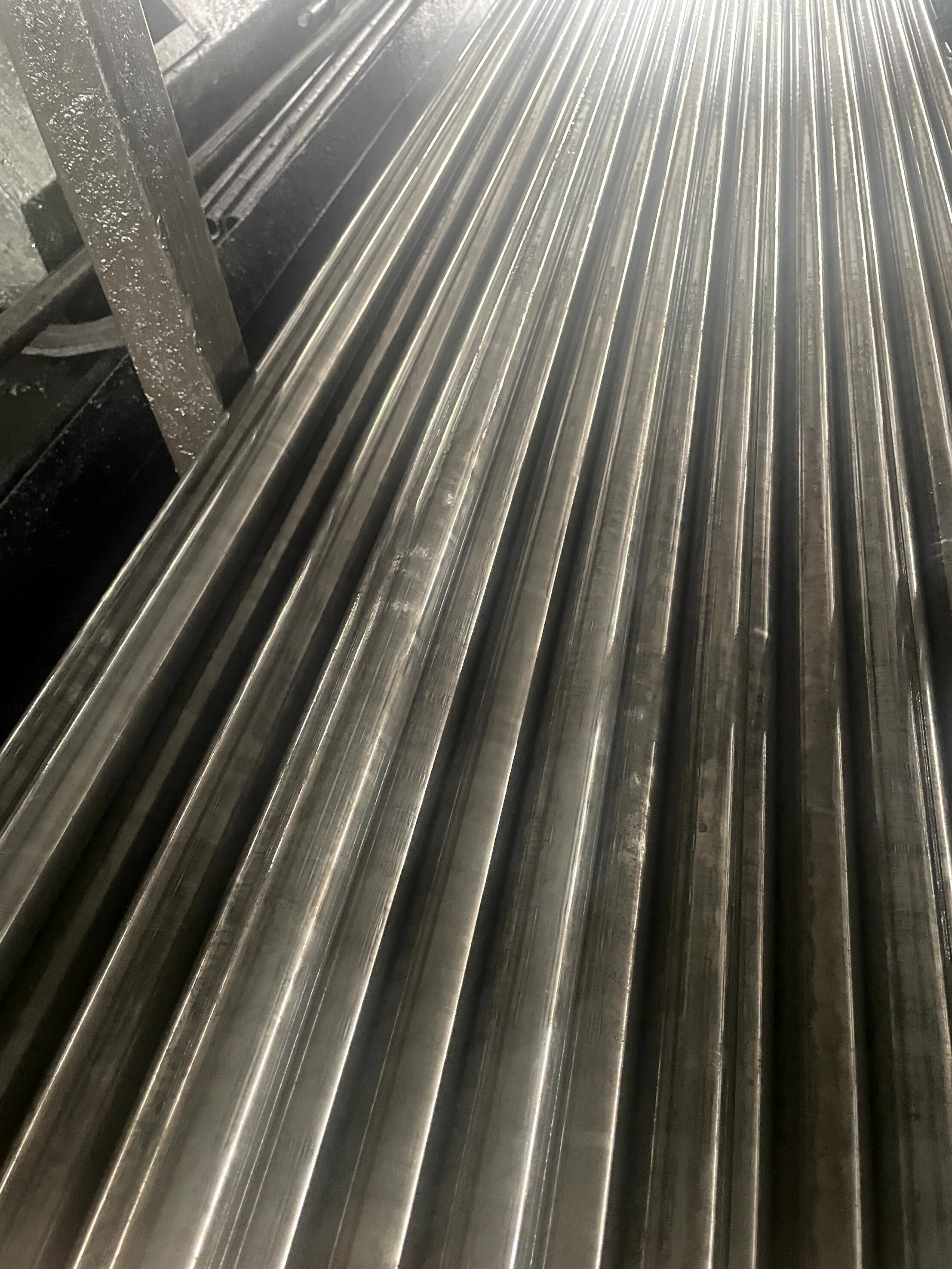 Stop Overpaying for the Wrong Grade: The Ultimate Guide to TP304, TP316, and TP316L Stainless Steel Seamless Pipes